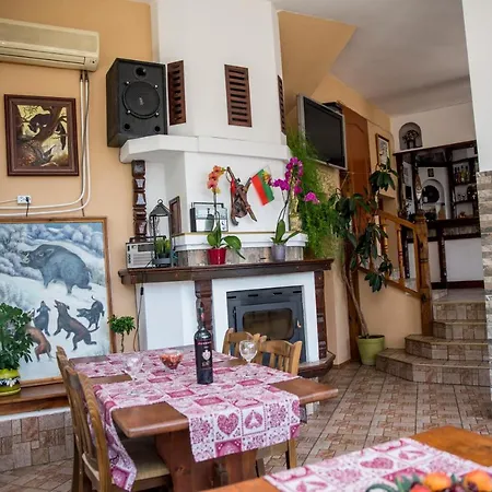 семеен свети георги Elena