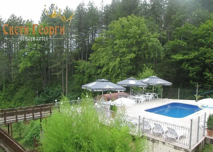 מלון семеен свети георги 2*